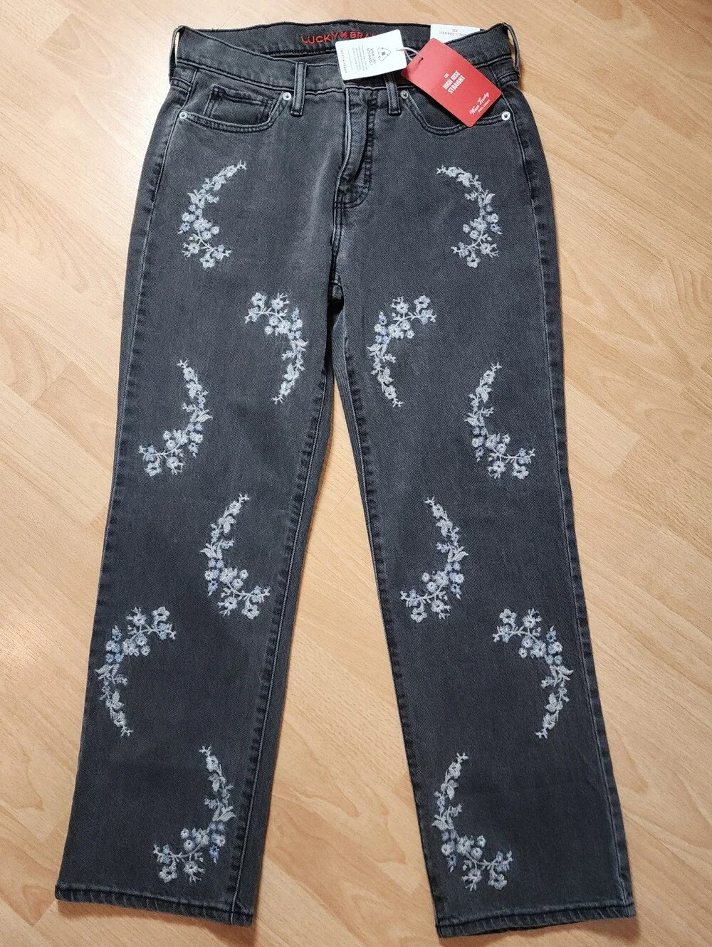 NWT Lucky Brand Floral Embroidered Zoe High Rise Straight Jeans Grey Black Sz 8
